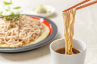 大阪の『そば打ち体験　仁』で、一から作る本格的なそば作りを体験！